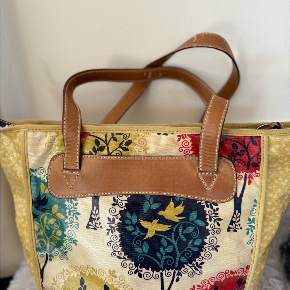 Fossil Key-Per Print Coated Canvas Tote - image 4